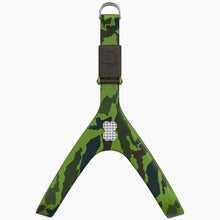 Load image into Gallery viewer, Boneflex Signature Spike Silver Harness
