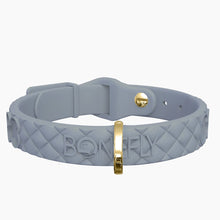 Load image into Gallery viewer, QuiltFLY Collar
